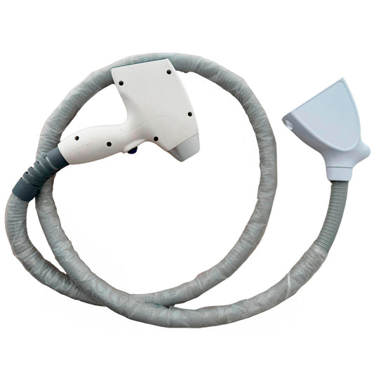 Manipulo de Maquina Depilación Trilaser ICE