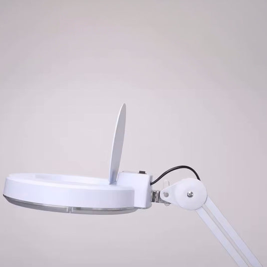 Lampara Lupa Con Luz Led Pedestal Rueda Cosmetologia